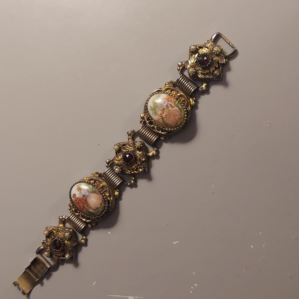 🤍 Antique Victorian Porcelain Bracelet